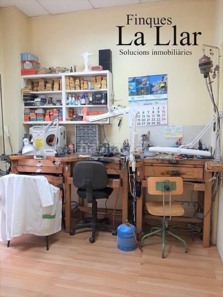 Foto bec0141d-c388-4964-81e0-4e3dabeb3a6e. Lloguer local comercial a Centre-Estació Gavà