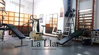 Lloguer Local Comercial a Centre-Estació. Local en alquiler