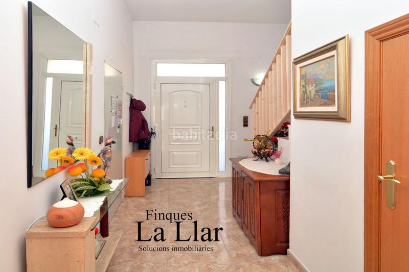 Foto 133e550f-32fb-4e1e-b924-20655762614a. Maison jumelée avec chauffage dans Sant Vicenç dels Horts