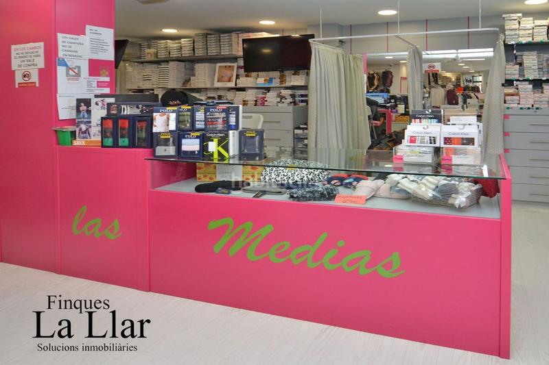 Foto 864a7f67-1b26-40bf-aeb9-16f91f0f6d1f. Pas-de-porte local commercial dans Centre-Estació Gavà