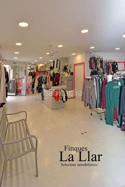 Foto 00329ad1-251e-49a5-bbf9-c3f098efbdb6. Transfer business premise in Centre-Estació Gavà