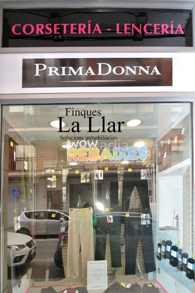 Foto 71136e13-766a-4153-baf1-d1c7e9f5f55e. Transfer business premise in Centre-Estació Gavà