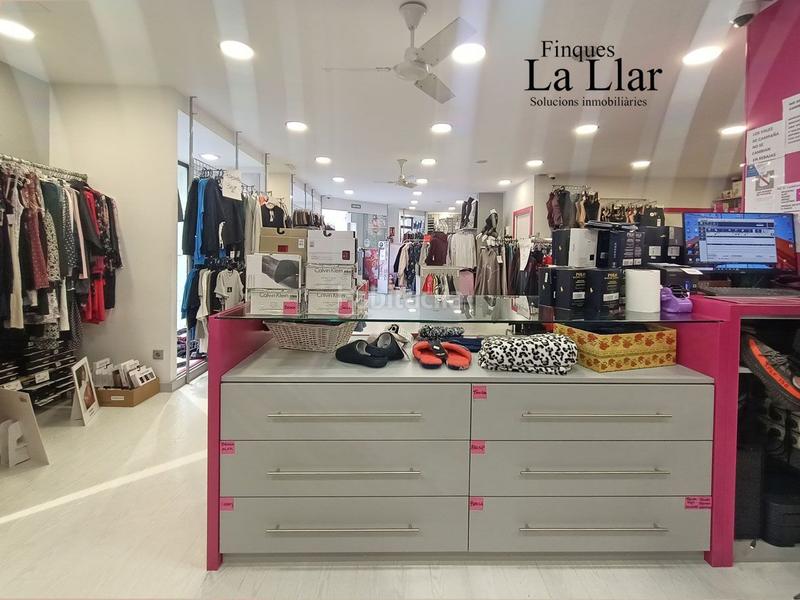 Foto 13ab8f8e-921c-49d0-9750-87d7ee2747db. Traspàs local comercial a Centre-Estació Gavà