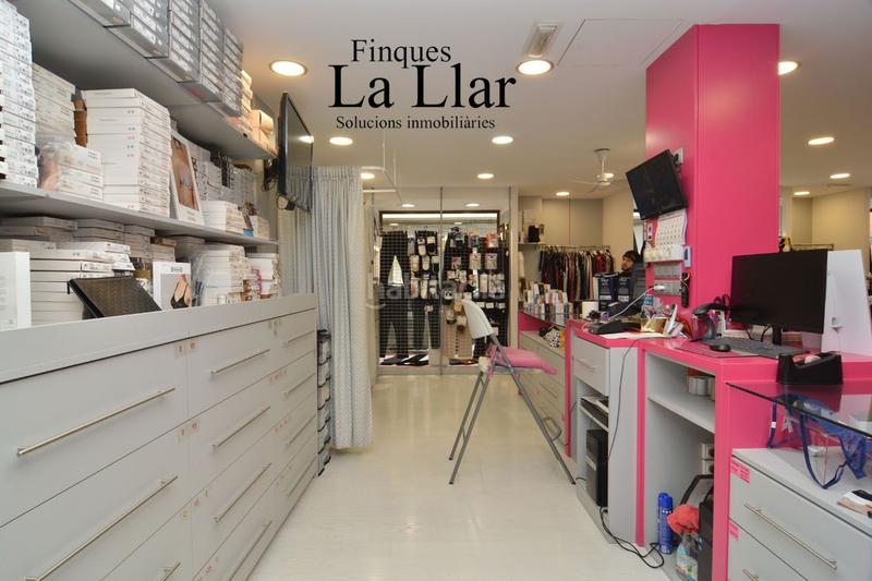 Foto 60ecf9b7-57a6-49f3-acae-14d815b65aeb. Trapasso locale commerciale in Centre-Estació Gavà