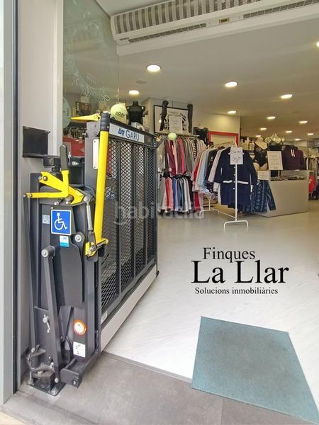 Foto 7f2c2872-c550-41bf-9a8e-27e427f51fdd. Trapasso locale commerciale in Centre-Estació Gavà