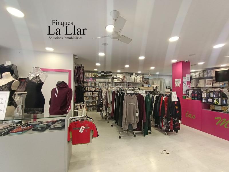 Foto 814228f2-da3d-454d-9d26-e53ab841366a. Trapasso locale commerciale in Centre-Estació Gavà