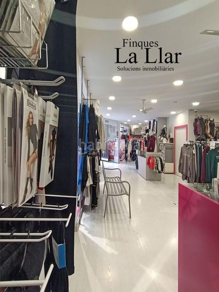 Foto 84a5f81e-b3dc-4527-927b-68560cad86f0. Trapasso locale commerciale in Centre-Estació Gavà