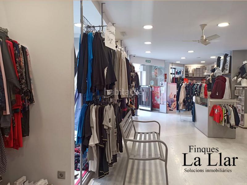 Foto 918944f6-4b48-4b67-a4e9-5dd02cad8828. Trapasso locale commerciale in Centre-Estació Gavà