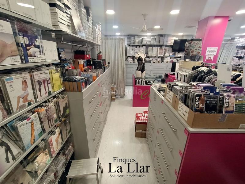 Foto 9ff889c1-559b-4ae6-9ae3-9a8991b22a13. Trapasso locale commerciale in Centre-Estació Gavà