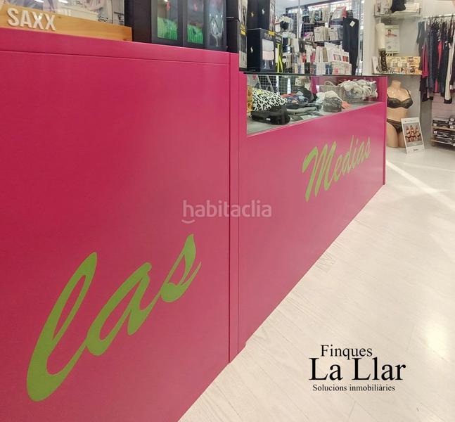 Foto c3c84e7a-e906-42dd-84df-eb009dceb5a4. Trapasso locale commerciale in Centre-Estació Gavà