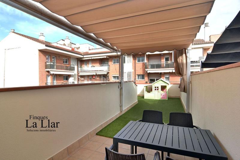 Foto 34b7fb1c-af78-4364-aa47-92f06887f21a. Duplex con riscaldamento in Marianao Sant Boi de Llobregat