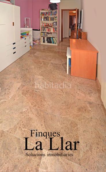 Foto 484b20cf-460a-46b3-ad01-746cd9844137. Duplex con riscaldamento in Marianao Sant Boi de Llobregat