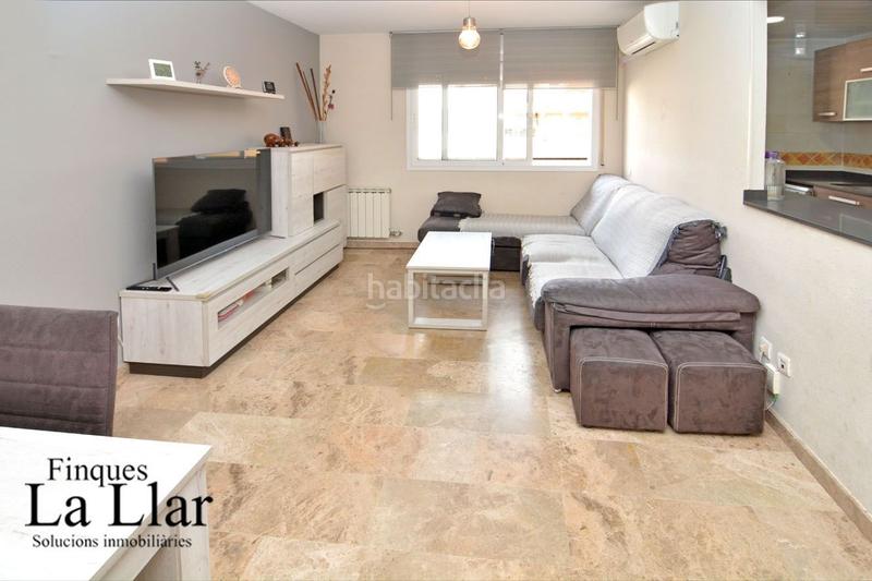 Foto 6b7b286e-9751-49ca-a972-60cd8115c180. Duplex con riscaldamento in Marianao Sant Boi de Llobregat