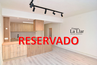 Pis  L&#39;eramprunya. Atico en venta en gava  reservado
