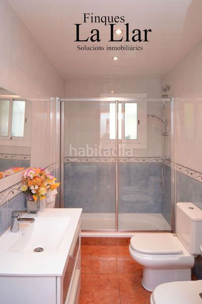 Foto 0ed684da-c11e-4a31-88d7-cd41d78ff641. Casa in carretera de begues 48 in Bruguers Gavà