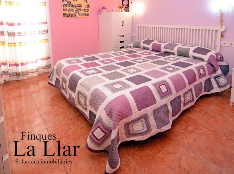 Foto 22af600d-f542-41a3-a66e-90e52c50c874. Casa in carretera de begues 48 in Bruguers Gavà