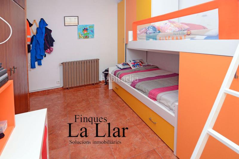 Foto 6c7c8dea-be06-41db-a520-f7800cc4862e. Casa in carretera de begues 48 in Bruguers Gavà