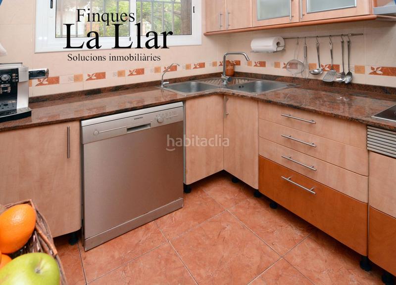 Foto cc68c1e6-cd64-42d7-8a74-7b884b176946. Casa in carretera de begues 48 in Bruguers Gavà