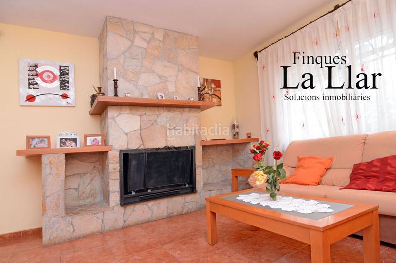 Foto e6b07672-437d-4e3f-85f4-afe6ca47d1da. Casa in carretera de begues 48 in Bruguers Gavà