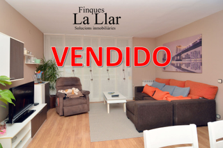 Pis  Pi i maragall. Piso en venta gava