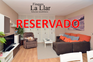 Pis  Pi i maragall. Piso en venta gava