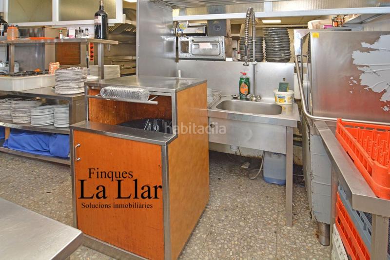 Foto 41f28619-eed8-4492-8f84-f3a688c0331f. Geschäftsraum in Pallejà