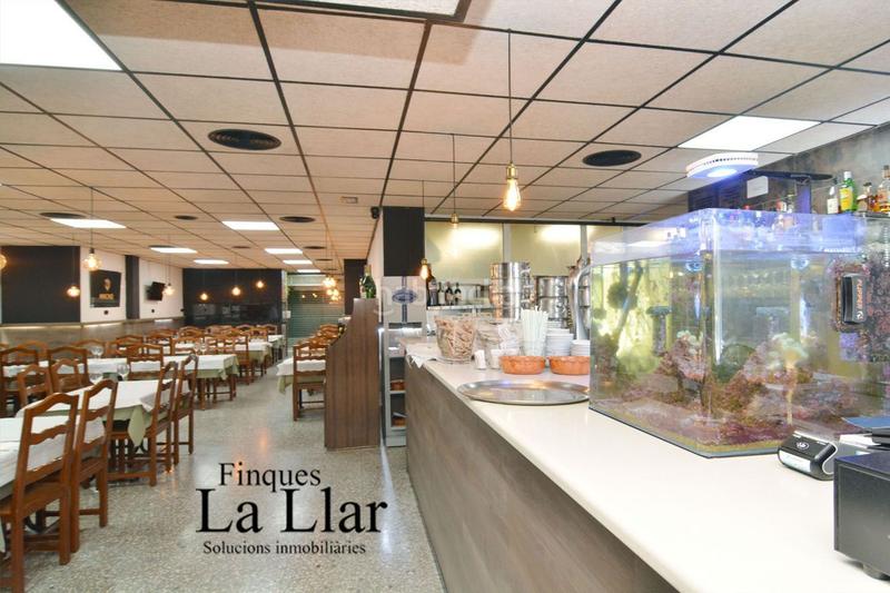 Foto f8f3631b-1f43-448c-8981-d9fdb43e6a48. Geschäftsraum in Pallejà