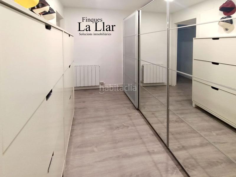 Foto 35da7ede-2a54-4622-aa37-e5c548a02b00. Piso  en venta Marianao en Marianao Sant Boi de Llobregat