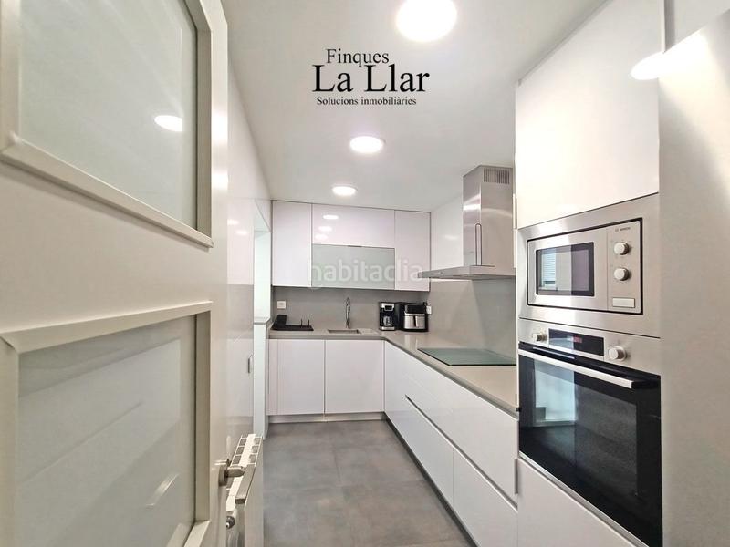 Foto 4fc8cec3-6b45-4dbc-8fbd-1a5f9b655896. Piso  en venta Marianao en Marianao Sant Boi de Llobregat