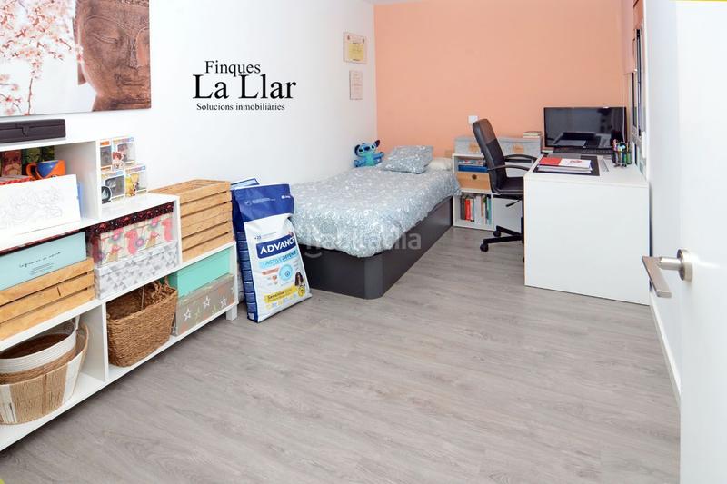 Foto b25337a0-c79e-4f94-8569-a57c27b20435. Piso  en venta Marianao en Marianao Sant Boi de Llobregat
