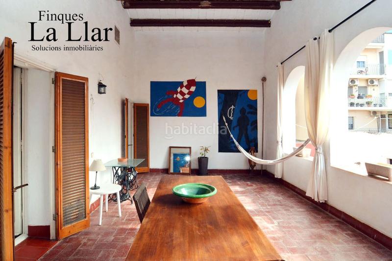 Foto 01527df8-bd26-4173-a03f-336d744fe6b4. Casa amb calefacció a Centre-Estació Gavà