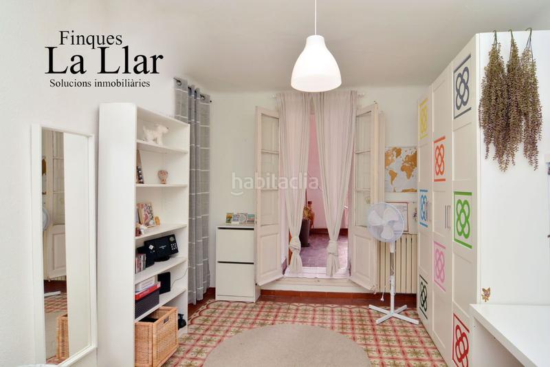 Foto 0d397aea-f362-4ef7-ae82-3c4be6d24466. Casa amb calefacció a Centre-Estació Gavà