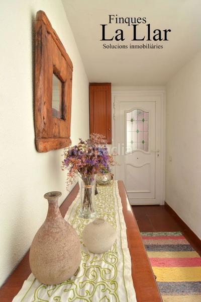 Foto b52b520e-b586-4219-972d-7a25de3d2b48. Casa amb calefacció a Centre-Estació Gavà