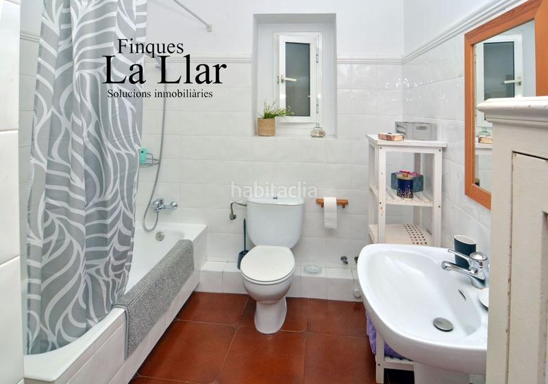 Foto bb8b3398-b2f6-4fe7-a0c4-ebeffcaa9a0d. Casa amb calefacció a Centre-Estació Gavà