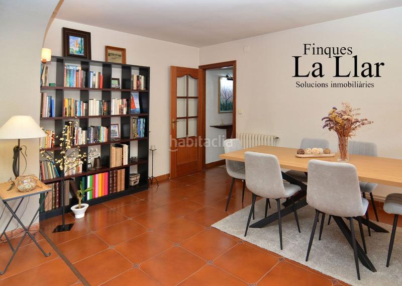 Foto bea904ef-ab06-4333-839f-5ef0e320cd98. Casa amb calefacció a Centre-Estació Gavà