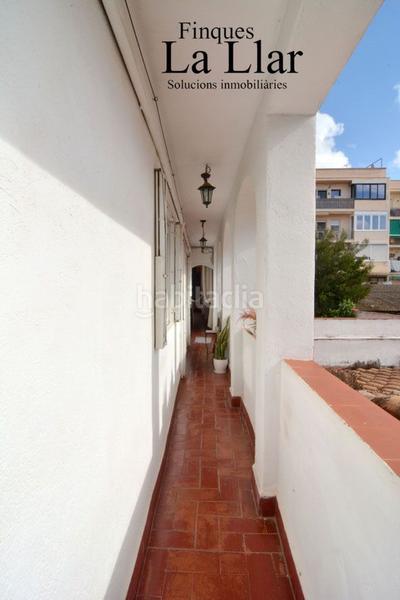 Foto c87ea641-d857-4b54-81ca-5a5115aac411. Casa amb calefacció a Centre-Estació Gavà