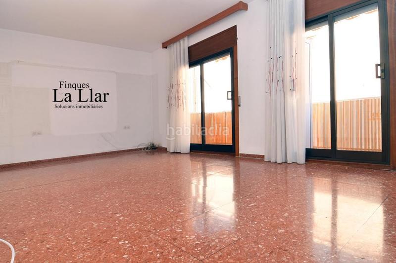 Foto 2886def2-1e28-44f3-a101-933b074960e4. Piso atico en venta en gava con terraza visítalo! en Gavà