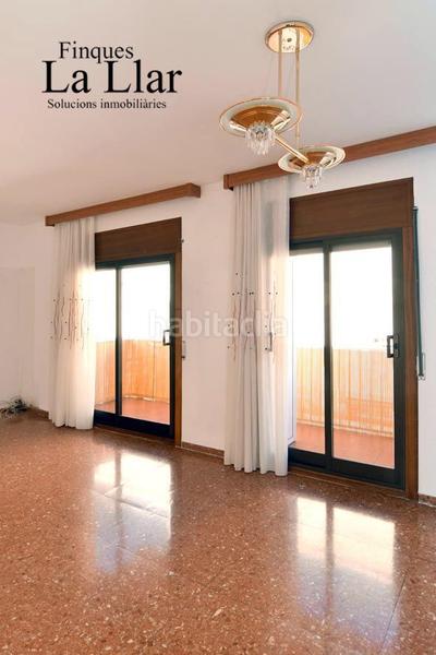 Foto fab6c72e-d10c-4f22-bc7f-8d8d1b475287. Piso atico en venta en gava con terraza visítalo! en Gavà