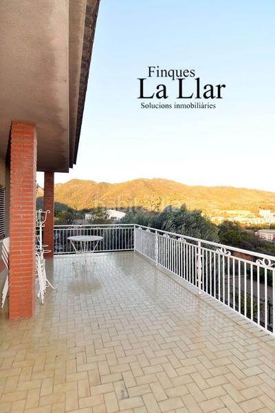 Foto c918cc08-bd57-404d-86a2-eb2d4e203aa1. Casa amb calefacció piscina a Can Vinyals Esparreguera