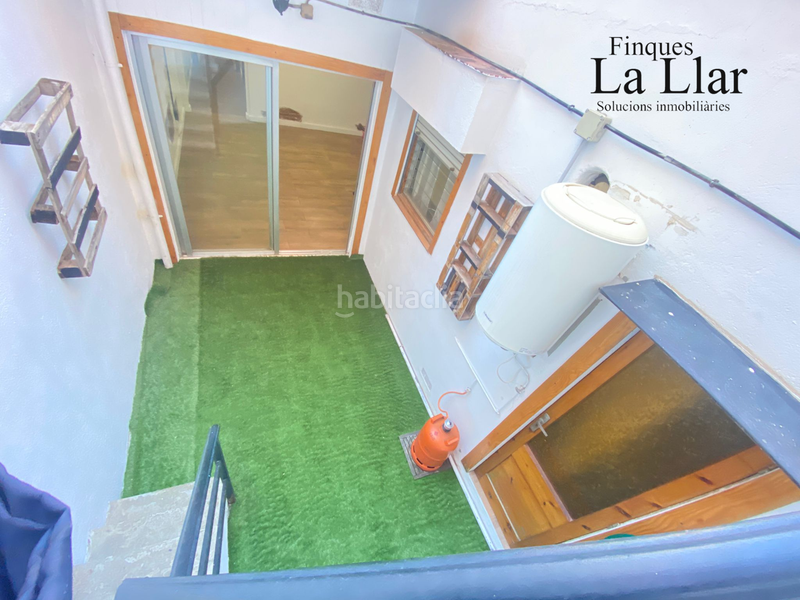 Foto 41eb6bcb-67e3-4dea-a8fb-63698cb5e4c4. Reihenhaus in Centre-Estació Gavà