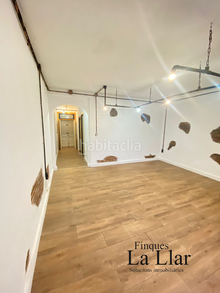 Foto b1e18107-3d48-48fc-ace3-a7c5650b1905. Reihenhaus in Centre-Estació Gavà