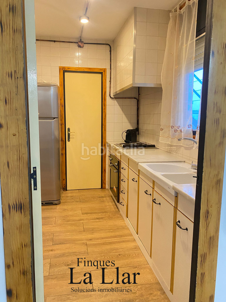 Foto c2eb8bf8-330c-4944-b5eb-72b5d7a5892c. Reihenhaus in Centre-Estació Gavà