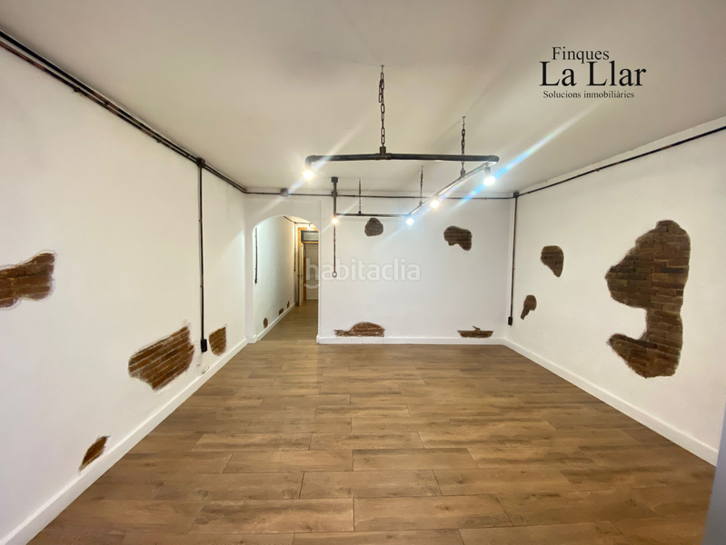 Foto dd4b12a6-0b73-47cf-a789-38061b9ed544. Reihenhaus in Centre-Estació Gavà