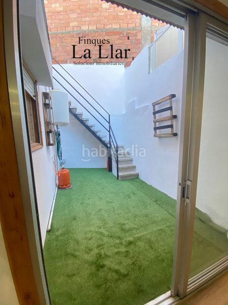 Foto fc939b7a-f741-41eb-a0fc-a9d20324ef50. Reihenhaus in Centre-Estació Gavà