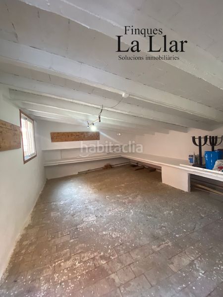 Foto 98dd50df-6f8c-4566-96e5-dadcdab140a6. Casa adossada a Centre-Estació Gavà
