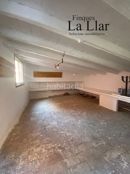 Foto d8d88b3f-ff38-4922-8d88-b90c2d522241. Casa adossada a Centre-Estació Gavà