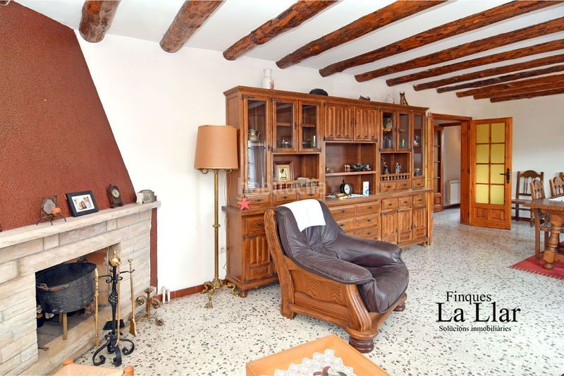 Foto 5ad327da-1e14-4831-992a-dd15c1e8c193. Casa amb calefacció aparcament a Vallirana