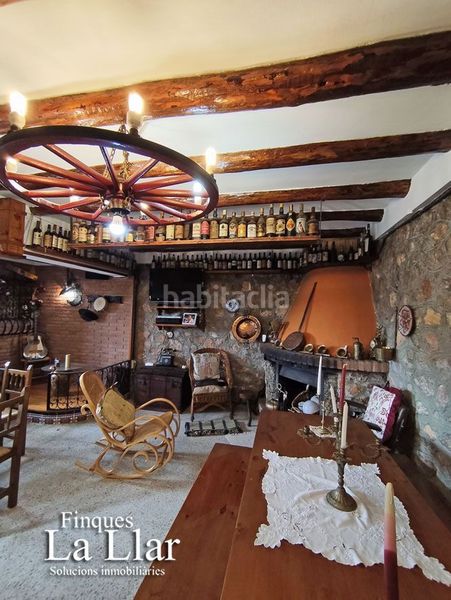 Foto 5f129d91-3e4f-4861-9749-2c672389f16b. Casa amb calefacció aparcament a Vallirana