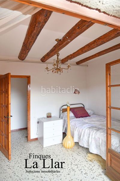 Foto 6ada1bed-b51d-4e35-b19e-6b1f712850d5. Casa amb calefacció aparcament a Vallirana