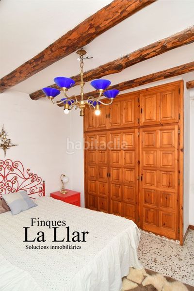 Foto c4457b9d-b6c2-4d33-bfc2-c8dd02b73d28. Casa amb calefacció aparcament a Vallirana